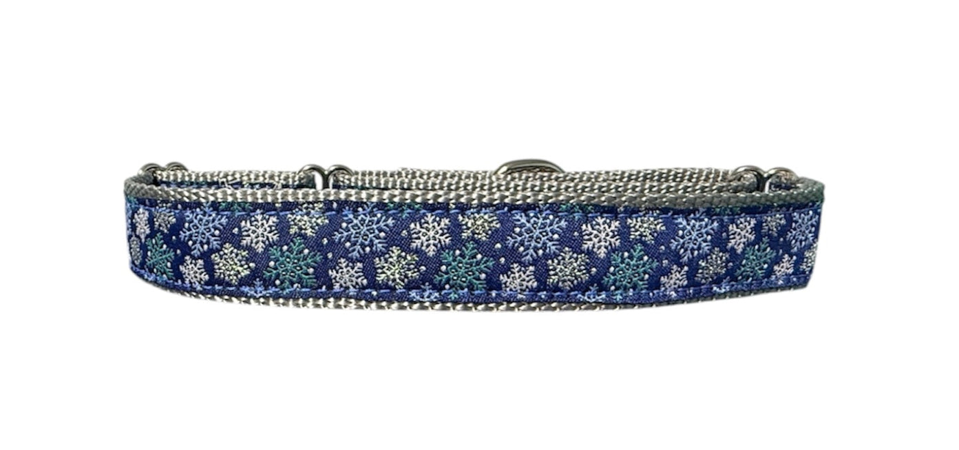 Snowflakes Winter Ribbon Dog Collar 1"